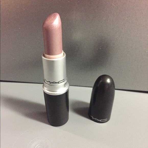 mac a89 lipstick
